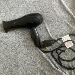 Conair 1875 watt compact hair dryer